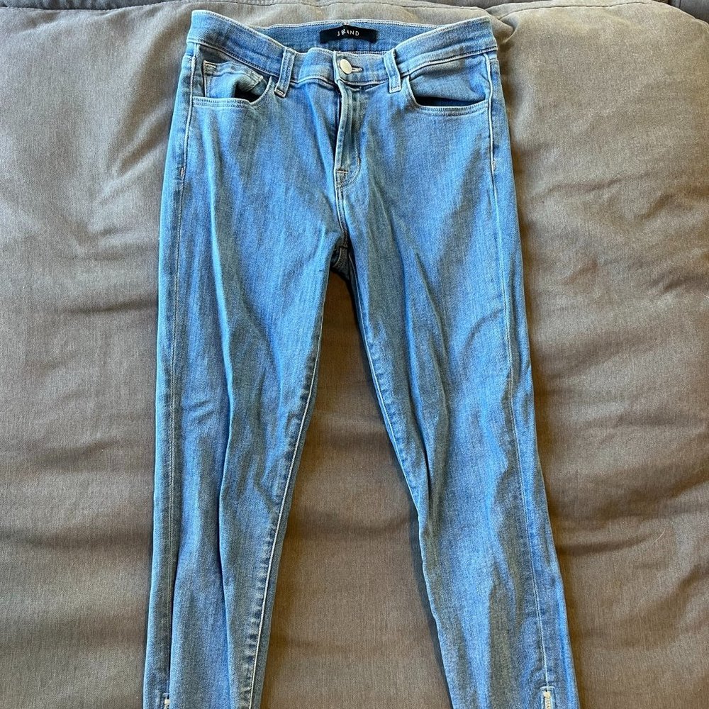 J Brand 835 Mid-Rise Jeans with Zip Ankle, Size 27